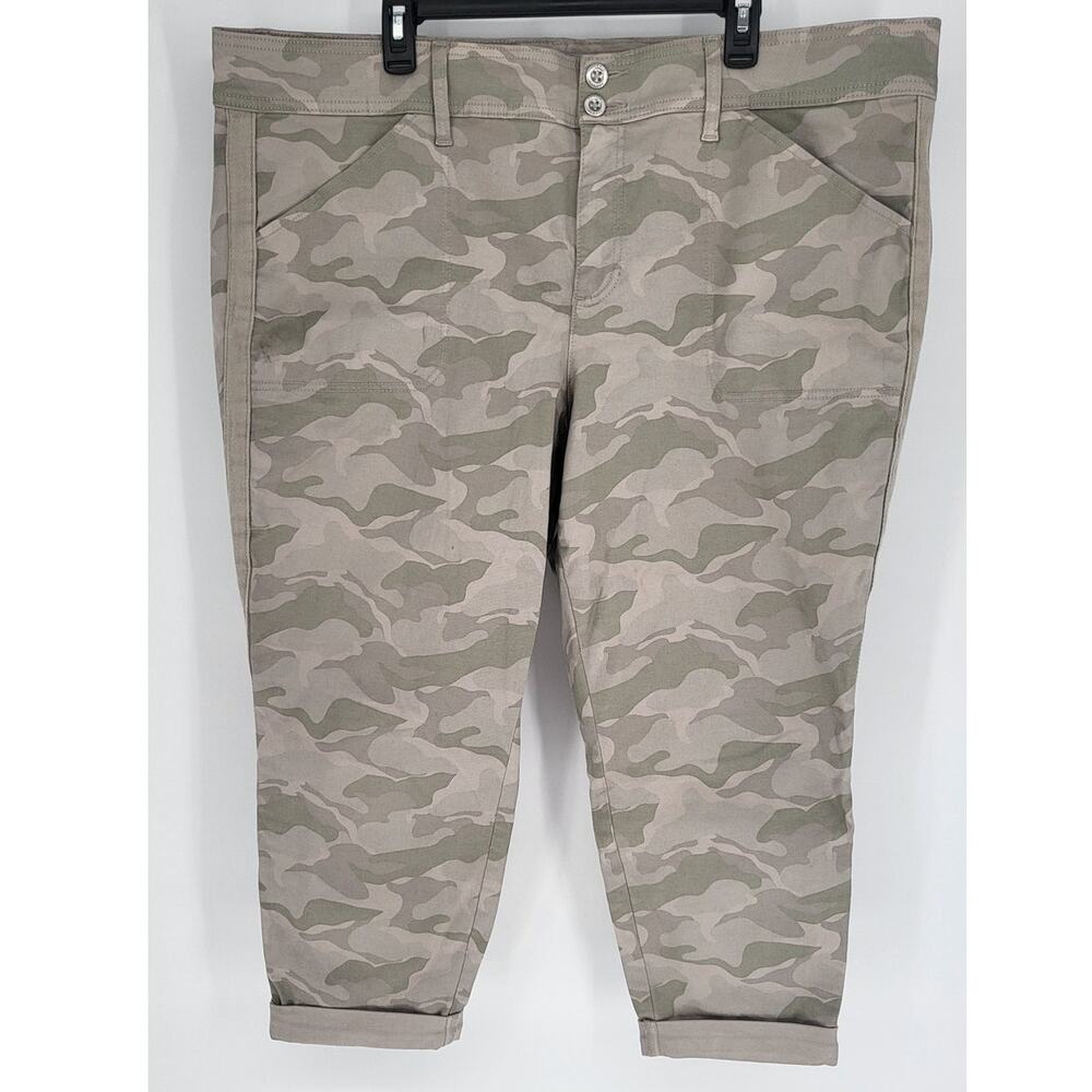 Torrid Tan Green Camo Jeans Stretch Comfort Waistband Women's 24